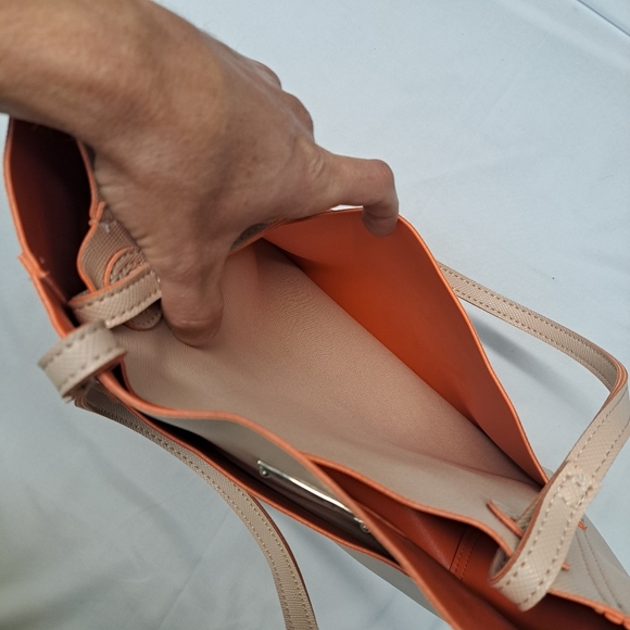 New Nine West Cream/Tan And Orange Women's Tote Bag. - Picture 9 of 10